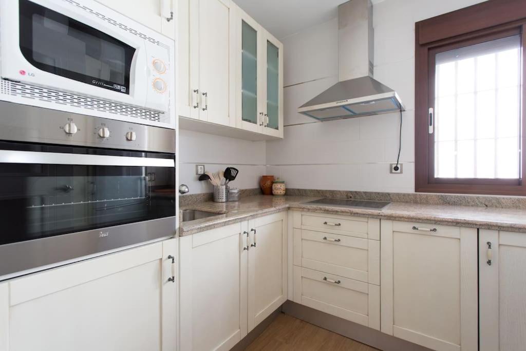 Apartamento En Calle Sierpes Sewilla Zewnętrze zdjęcie